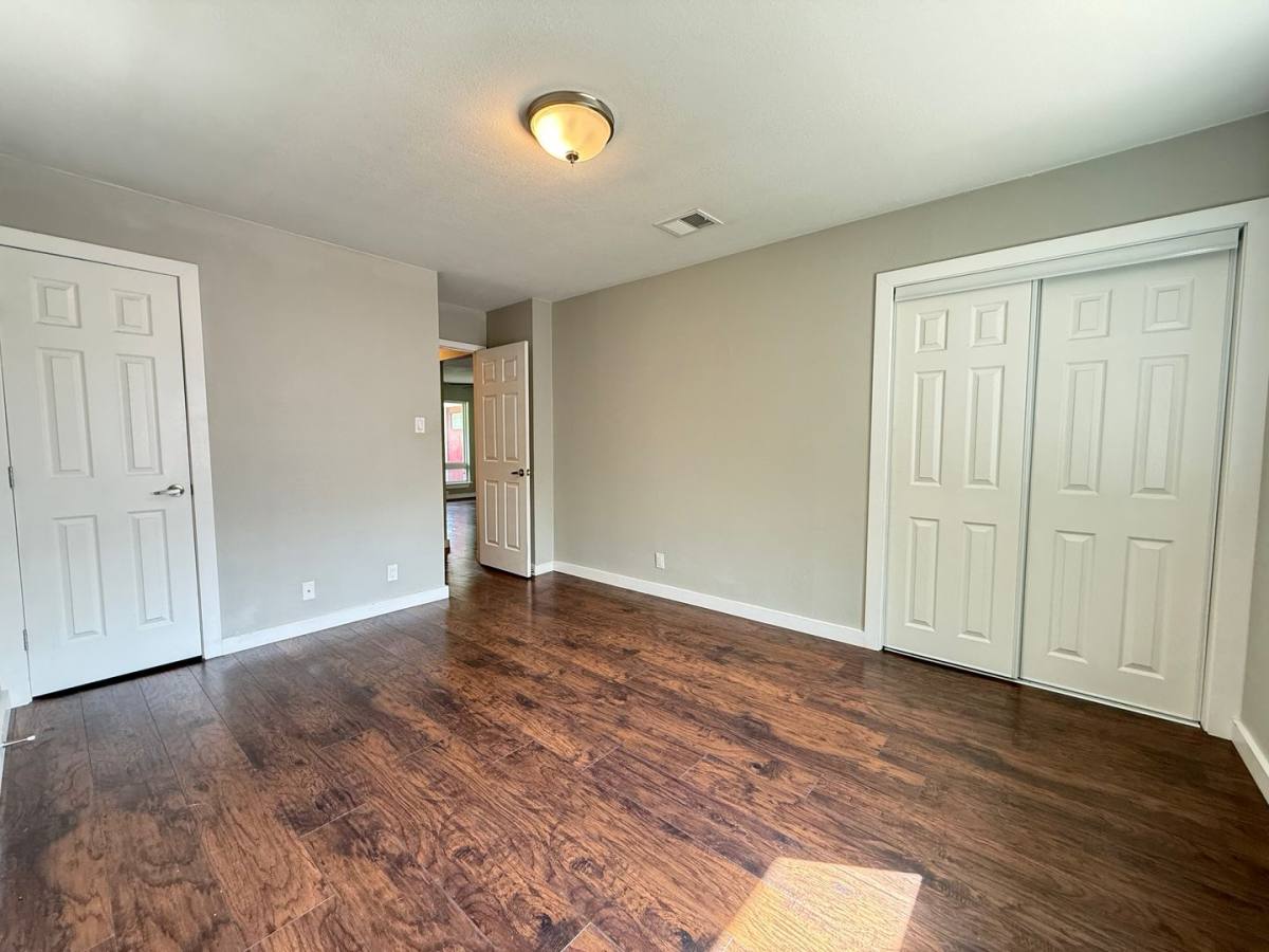 Apartment for rent at 10702 Lanshire Dr, Austin, TX 78758