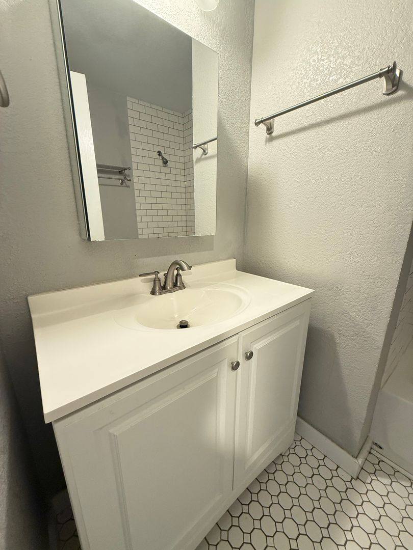 Apartment for rent at 10702 Lanshire Dr, Austin, TX 78758