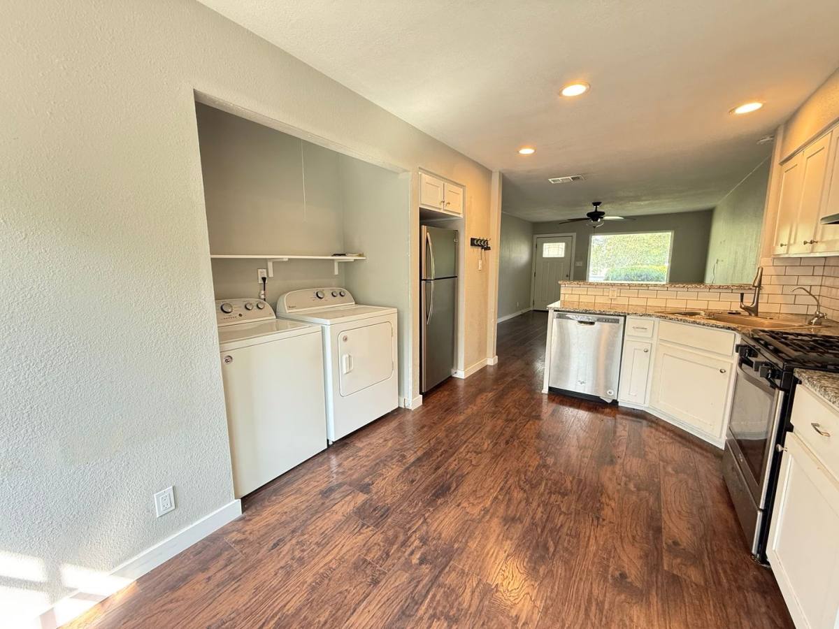 Apartment for rent at 10702 Lanshire Dr, Austin, TX 78758