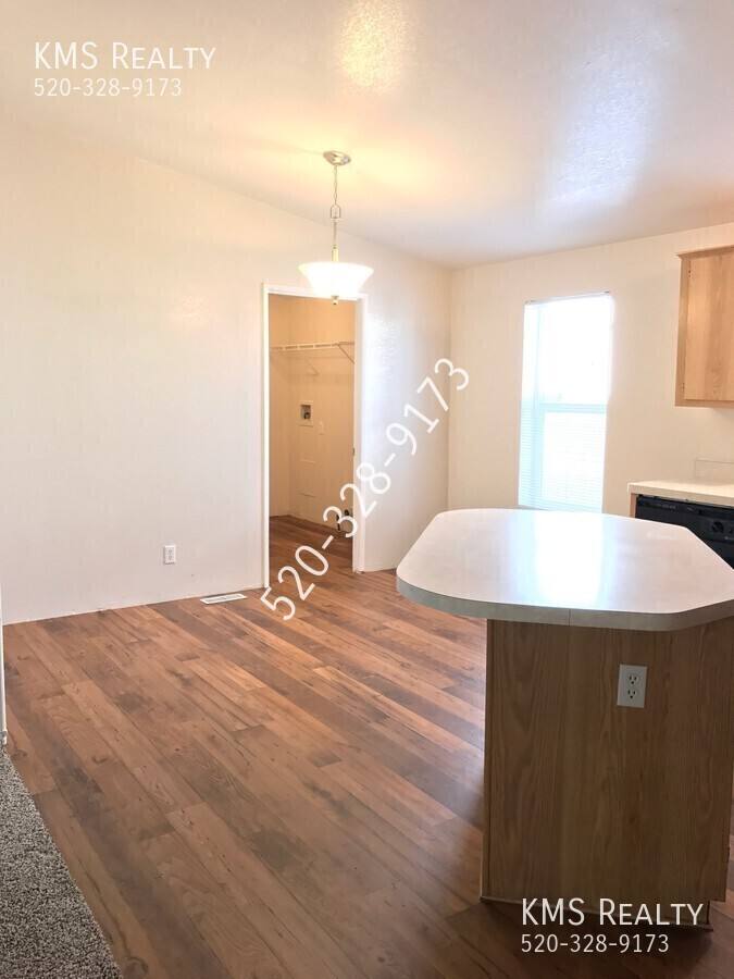 House for rent at 4861 N River Vista Dr, Tucson, AZ 85705