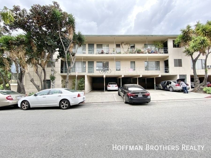 Apartment for rent at 1159 N Curson Ave W Hollywood #2, Los Angeles, CA 90046