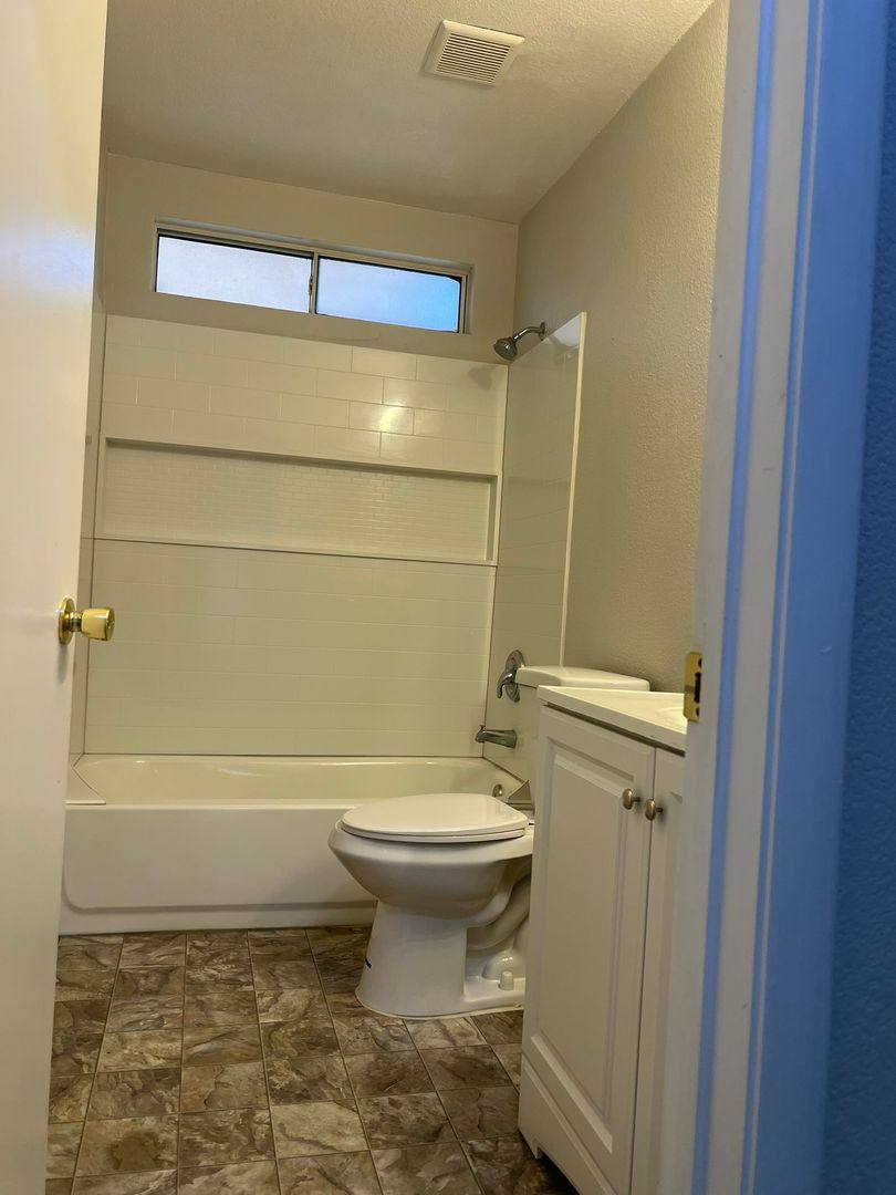 House for rent at 2708 Ganzo St, Las Vegas, NV 89108