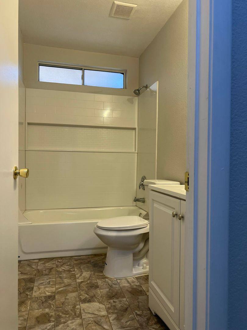 House for rent at 2708 Ganzo St, Las Vegas, NV 89108