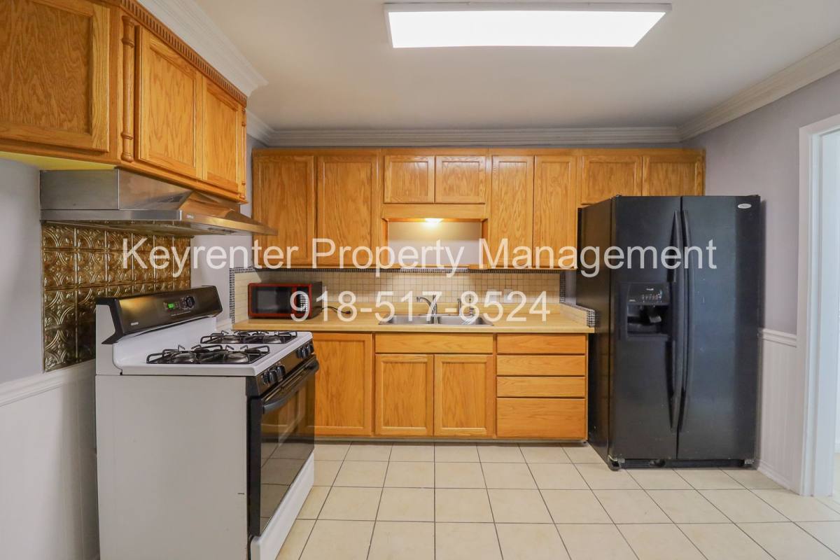 House for rent at 5330 W 2nd St, Tulsa, OK 74127