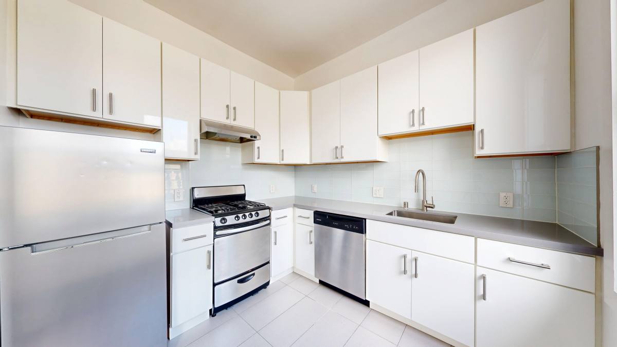 Apartment for rent at 555 Eddy St #32, San Francisco, CA 94109