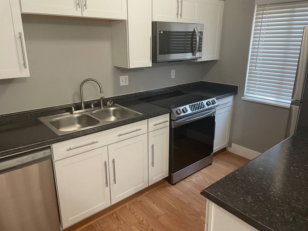 Townhouse for rent at 3825 S Monaco Parkway #BUILDING 5, Denver, CO 80237