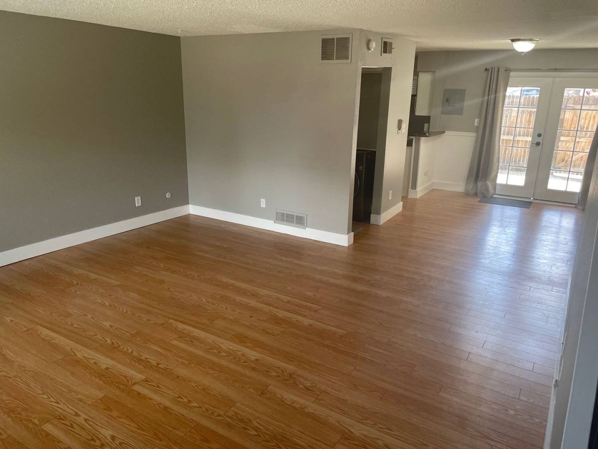 Townhouse for rent at 3825 S Monaco Parkway #BUILDING 5, Denver, CO 80237