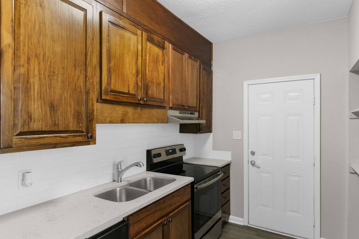 Apartment for rent at 1600 14th Ave S, Birmingham, AL 35205