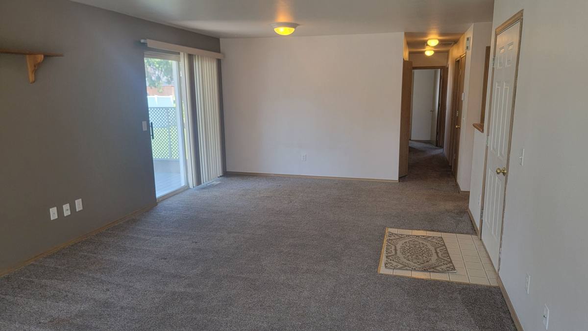 House for rent at 1909 S Blake Rd, Spokane, WA 99216