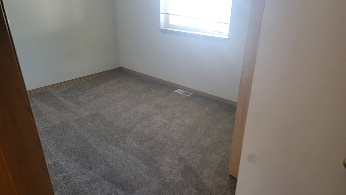 House for rent at 1909 S Blake Rd, Spokane, WA 99216