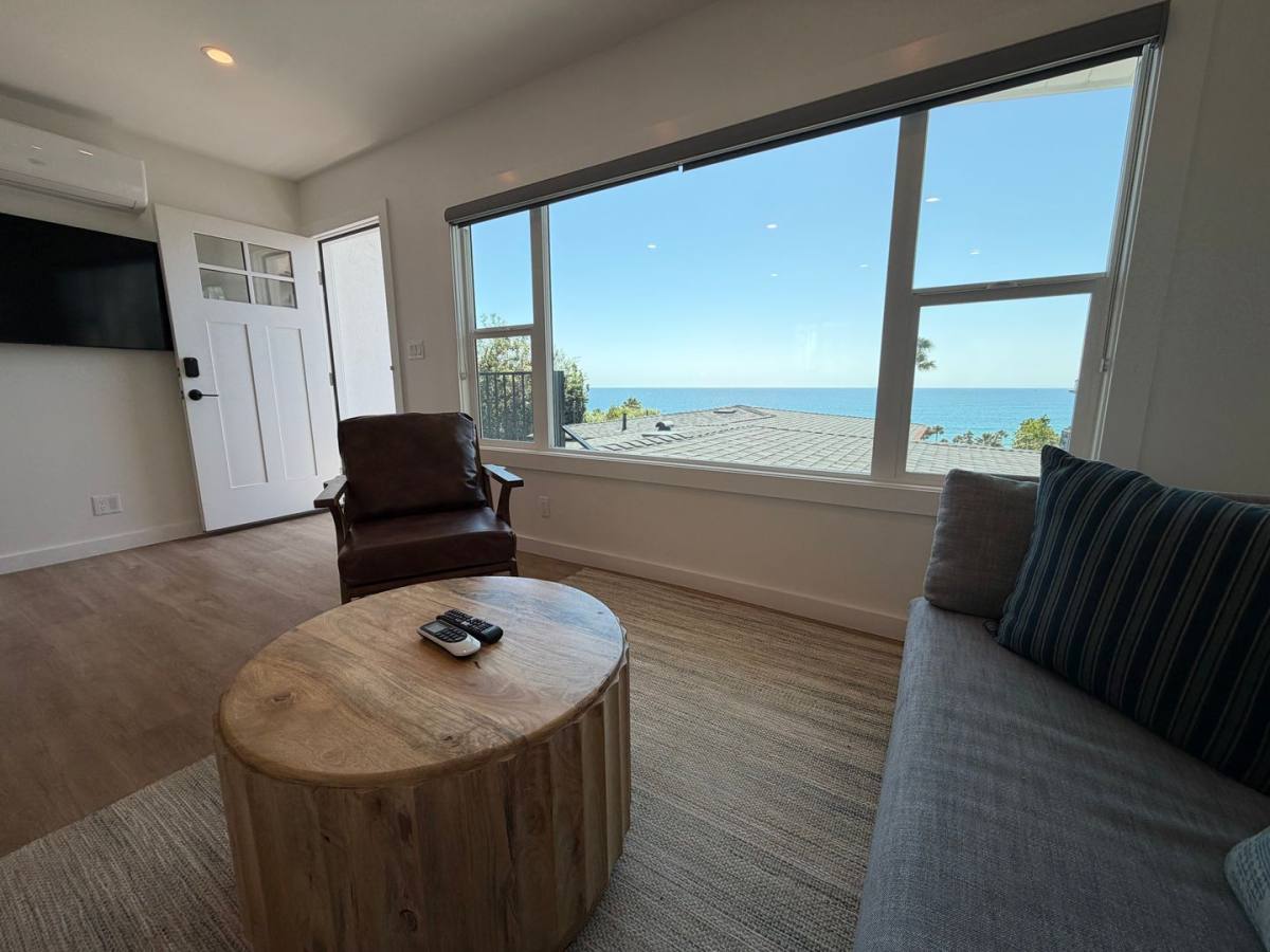 Apartment for rent at 428 Monterey Lane, San Clemente, CA 92672