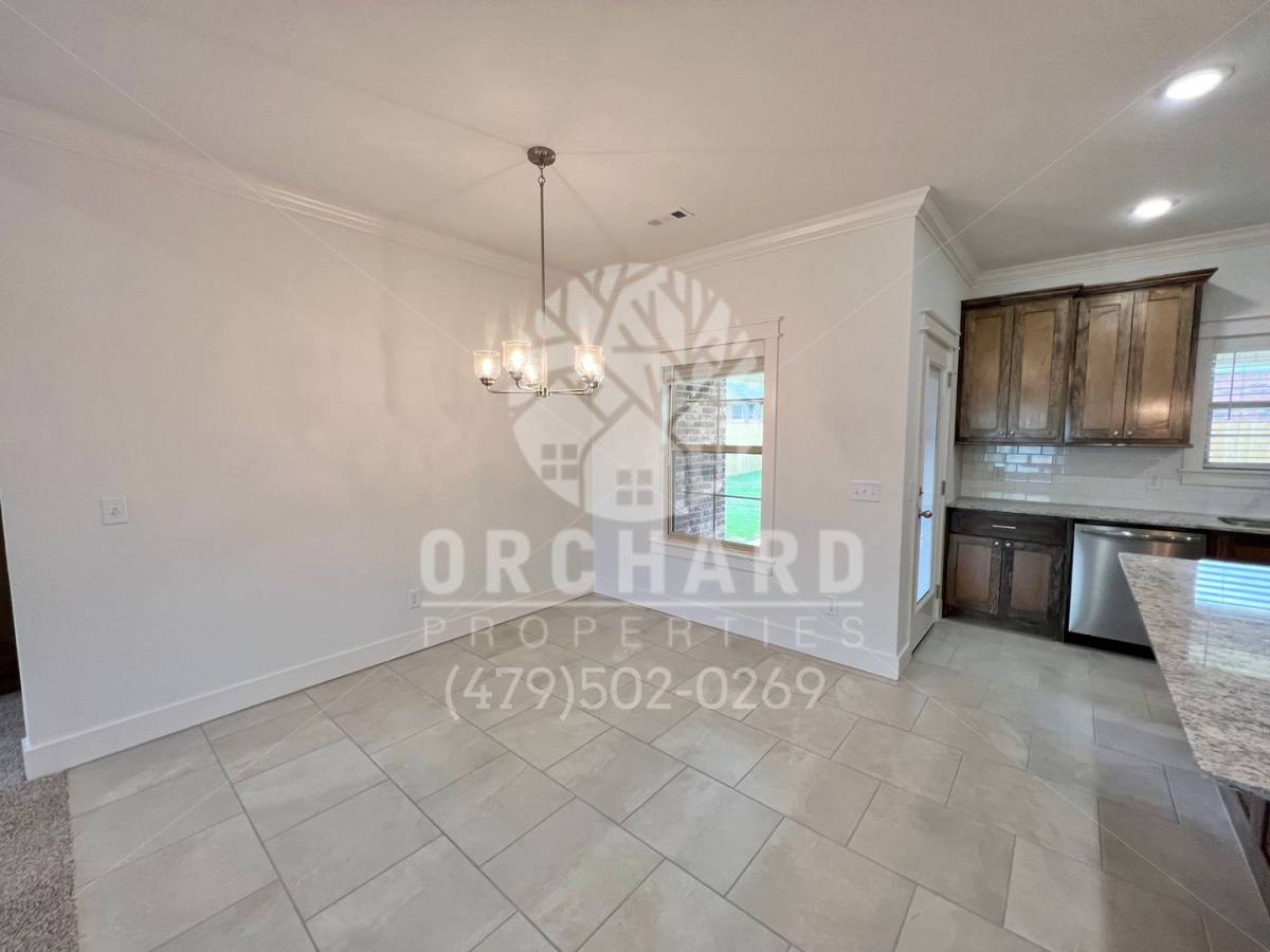 House for rent at 925 Sugar Pine St, Springdale, AR 72762