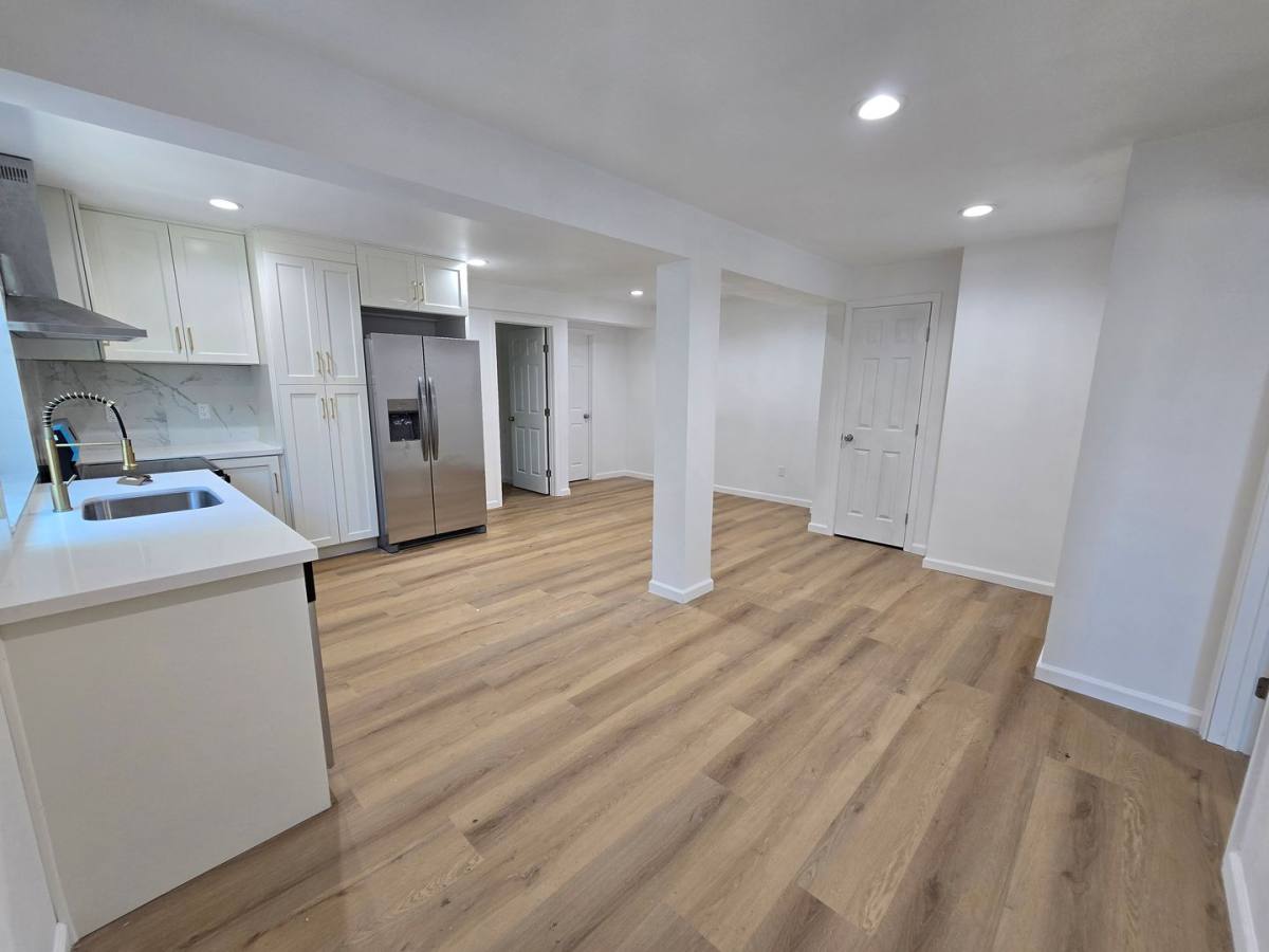 Apartment for rent at 5534 Jefferson Ave, Richmond, CA 94804