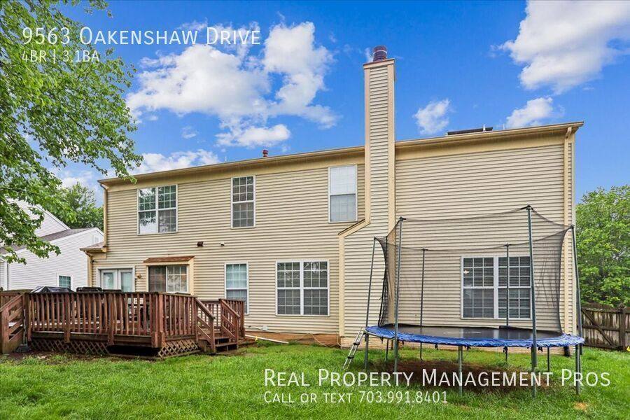 House for rent at 9563 Oakenshaw Dr, Manassas, VA 20110
