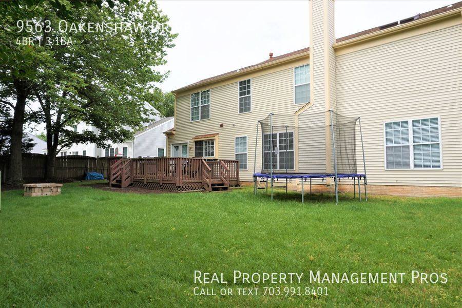 House for rent at 9563 Oakenshaw Dr, Manassas, VA 20110