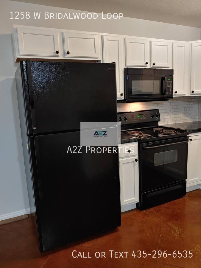 Townhouse for rent at 1258 W Bridalwood Loop, Lehi, UT 84043