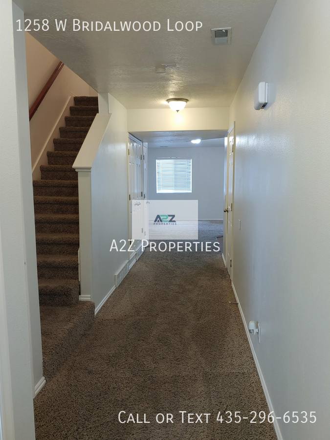 Townhouse for rent at 1258 W Bridalwood Loop, Lehi, UT 84043
