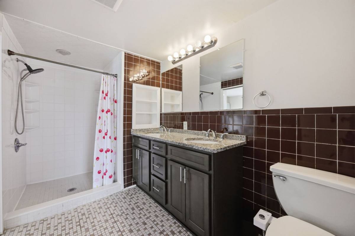 House for rent at 512 Dennis Ave, Silver Spring, MD 20901
