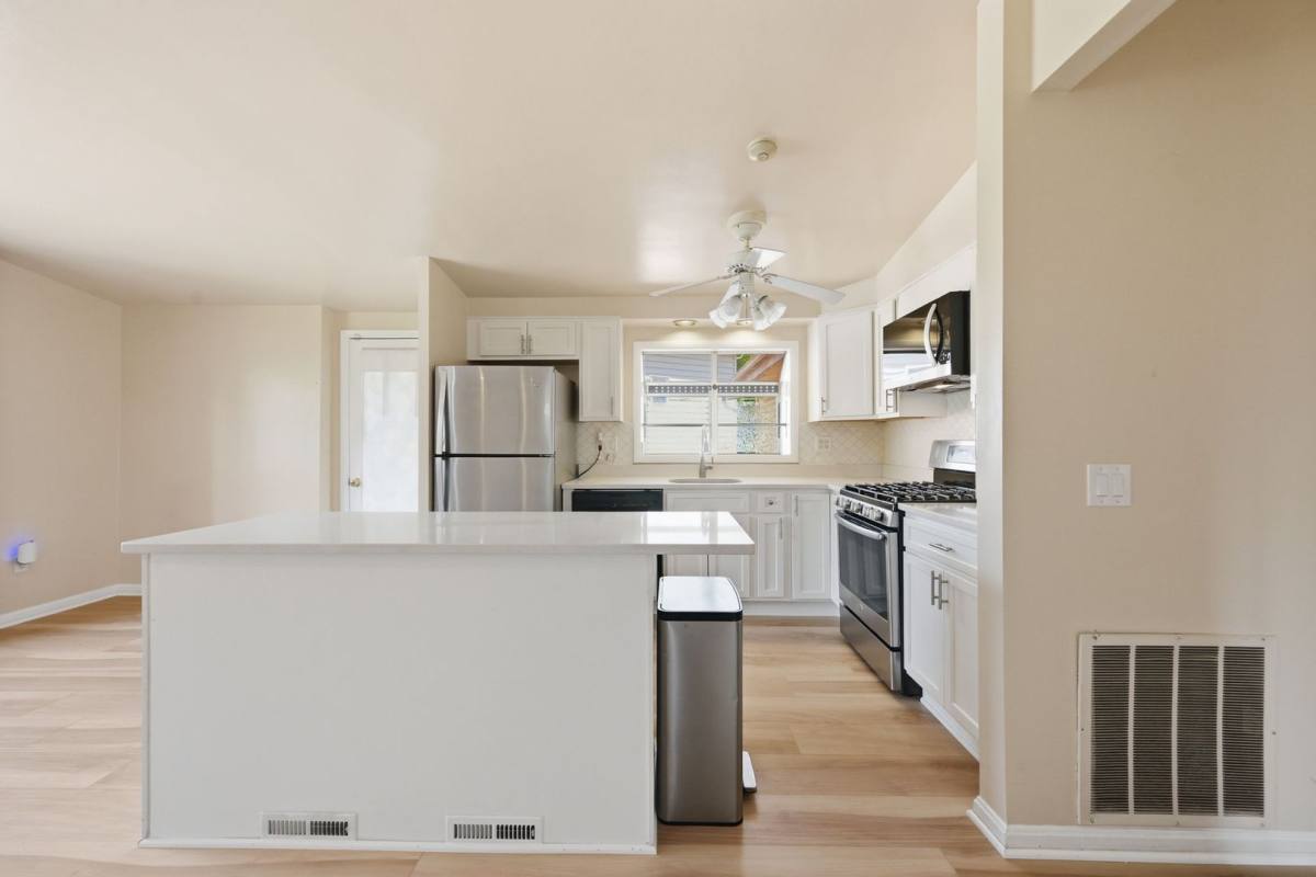 House for rent at 512 Dennis Ave, Silver Spring, MD 20901