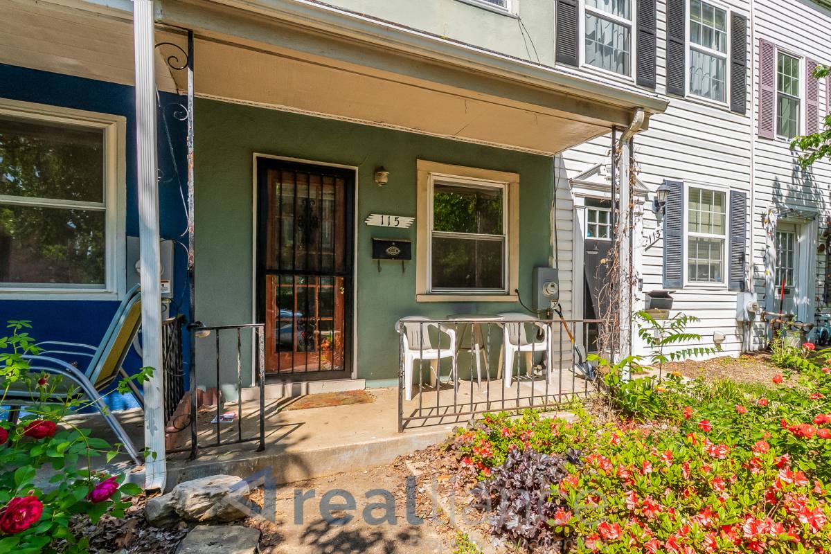 House for rent at 115 16th St SE, Washington, DC 20003