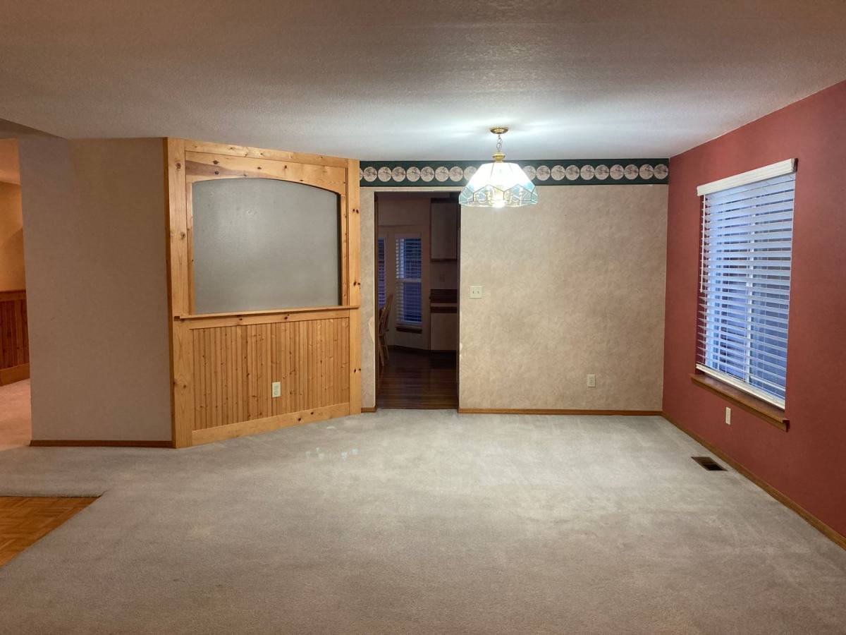 House for rent at 214 Hillsdale Dr, Newberg, OR 97132