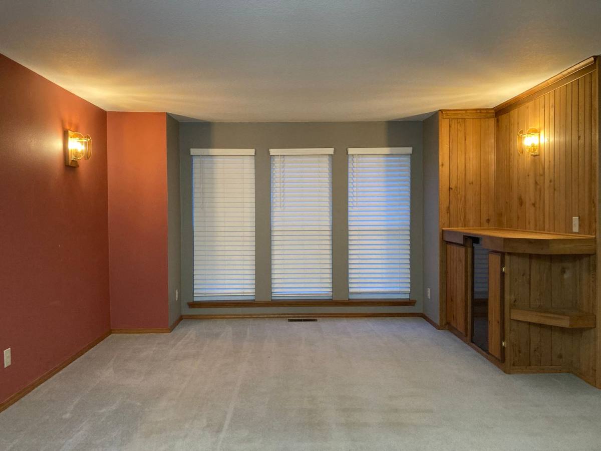 House for rent at 214 Hillsdale Dr, Newberg, OR 97132