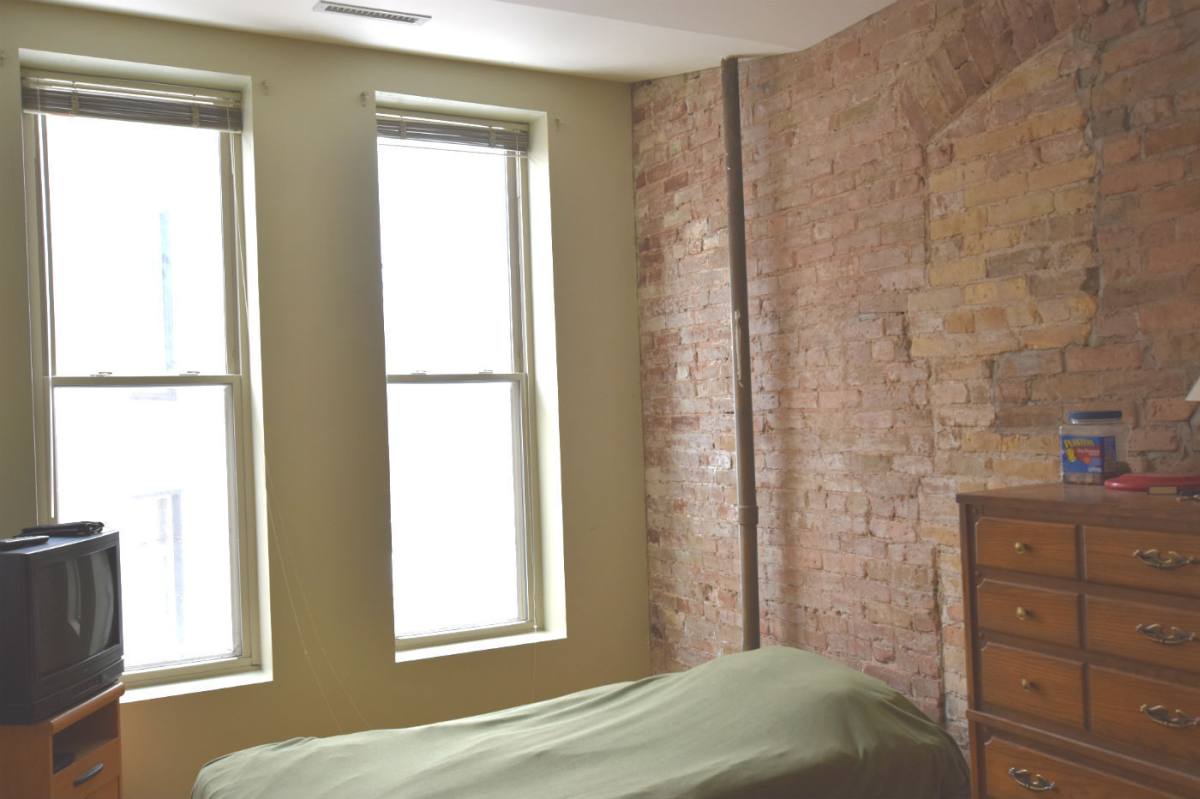 Apartment for rent at 415 - 419 N Main St, Oshkosh, WI 54901