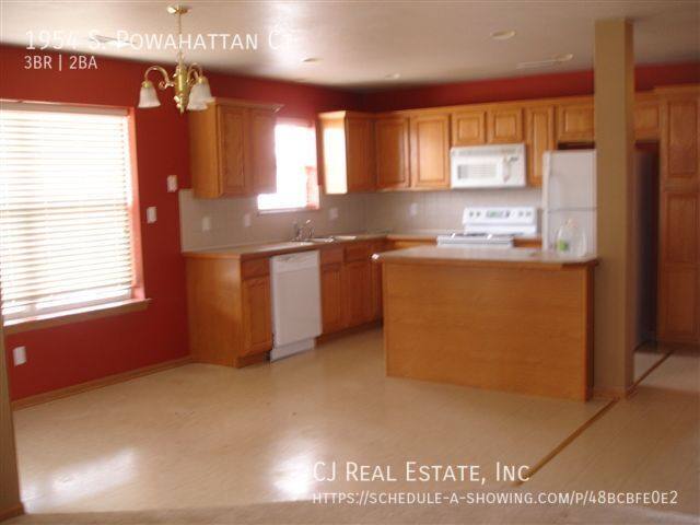 House for rent at 1954 S Powahattan Court, Independence, MO 64057