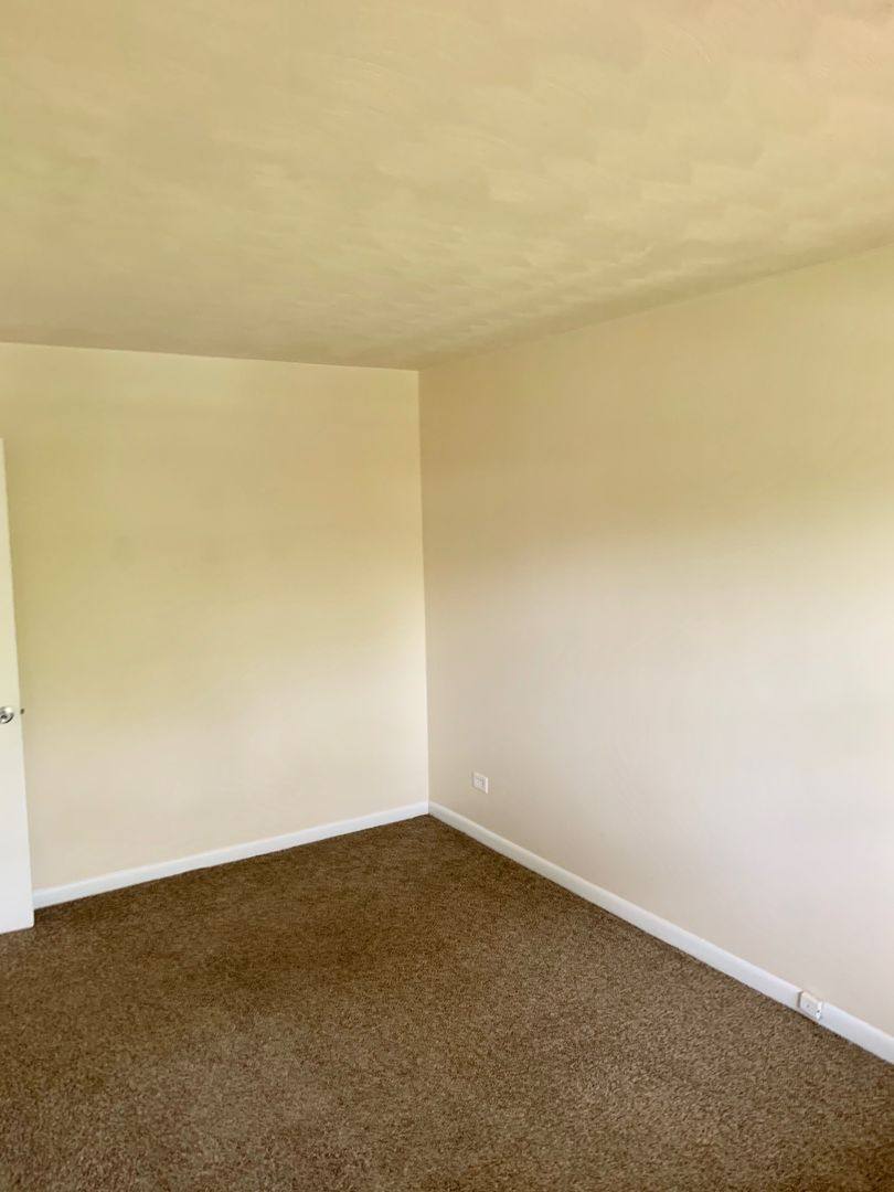 Apartment for rent at 410-440 W Palatine Rd, Palatine, IL 60067