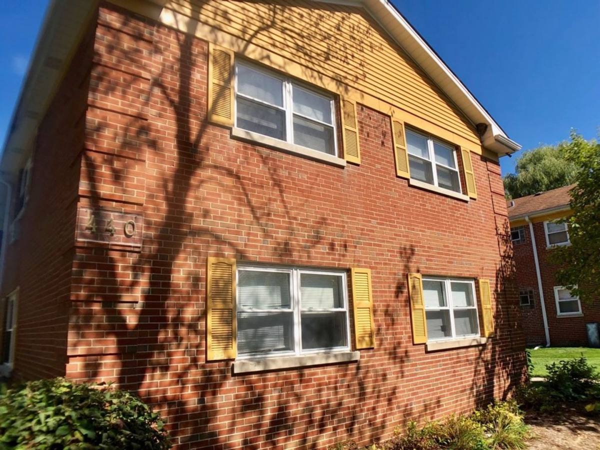 Apartment for rent at 410-440 W Palatine Rd, Palatine, IL 60067