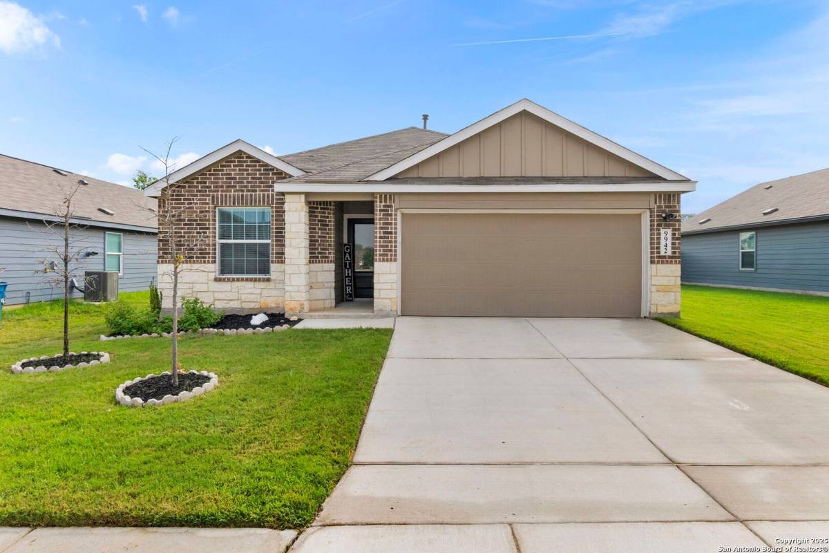 House for rent at 9942 Sarrebourg St, Schertz, TX 78154