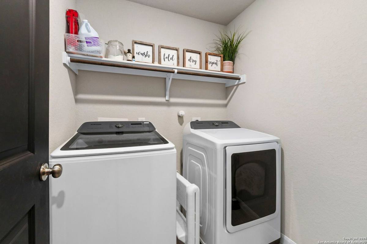 House for rent at 9942 Sarrebourg St, Schertz, TX 78154