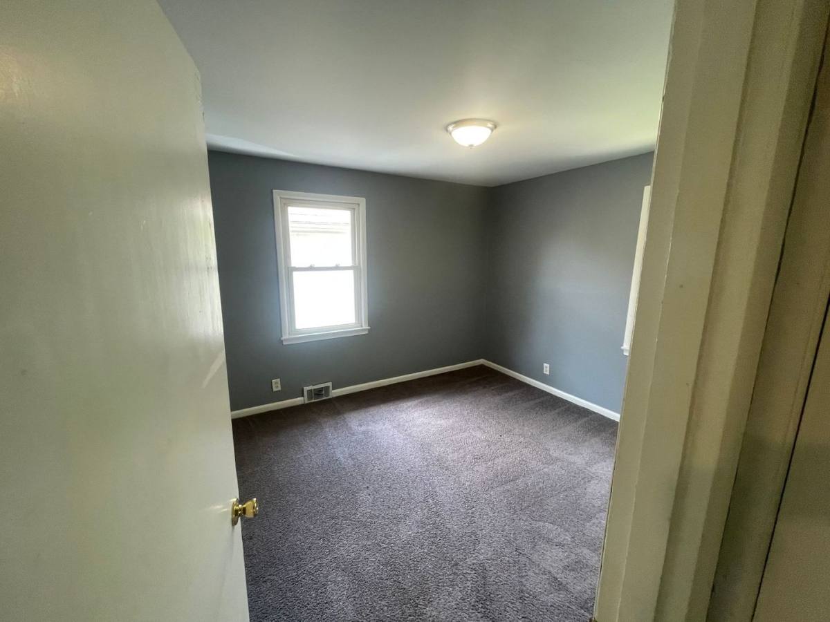 Apartment for rent at 4610-4612 W Eggert Place, Milwaukee, WI 53218