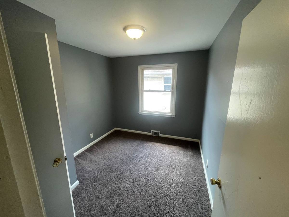 Apartment for rent at 4610-4612 W Eggert Place, Milwaukee, WI 53218