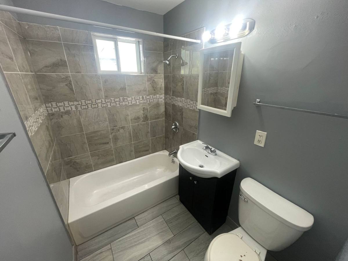 Apartment for rent at 4610-4612 W Eggert Place, Milwaukee, WI 53218