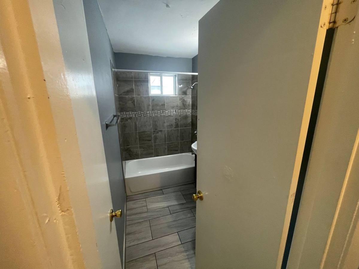 Apartment for rent at 4610-4612 W Eggert Place, Milwaukee, WI 53218