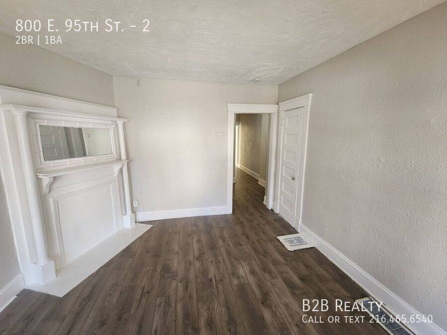Apartment for rent at 800 E 95th St #2, Cleveland, OH 44108