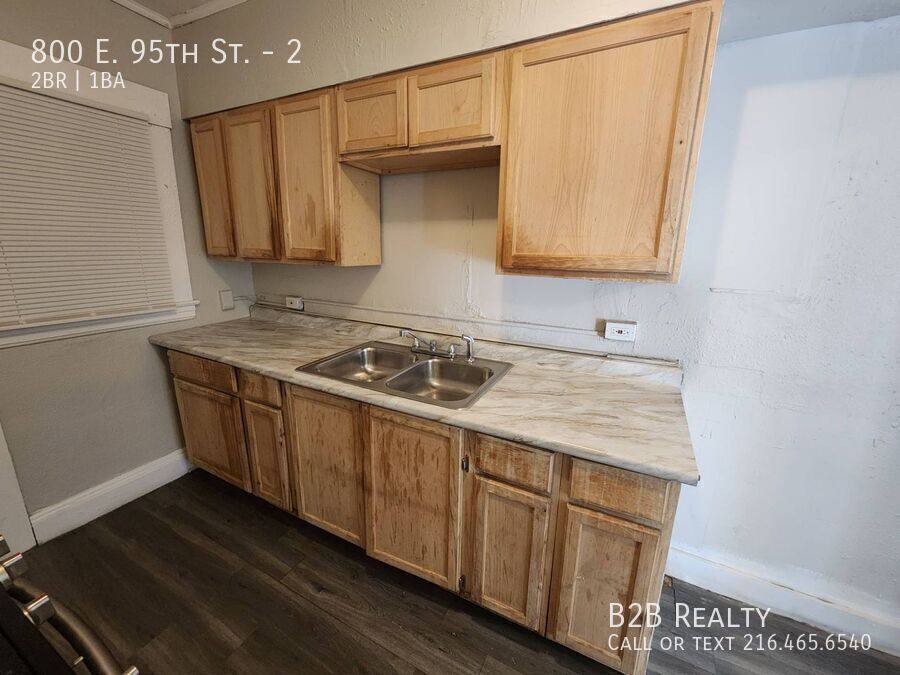 Apartment for rent at 800 E 95th St #2, Cleveland, OH 44108