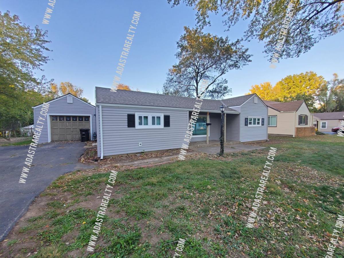 House for rent at 9408 E 68th St, Kansas City, MO 64133