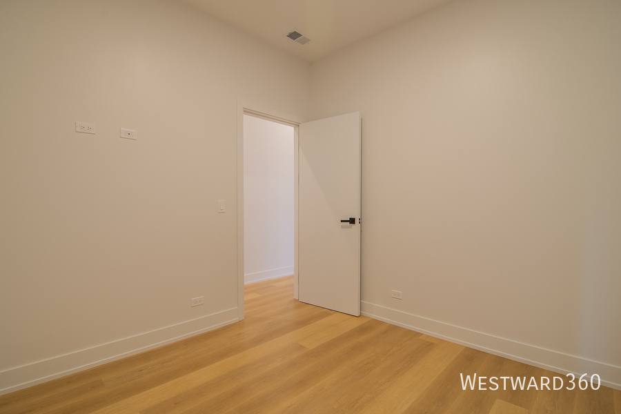 Apartment for rent at 2046 W Washington Blvd #3, Chicago, IL 60612