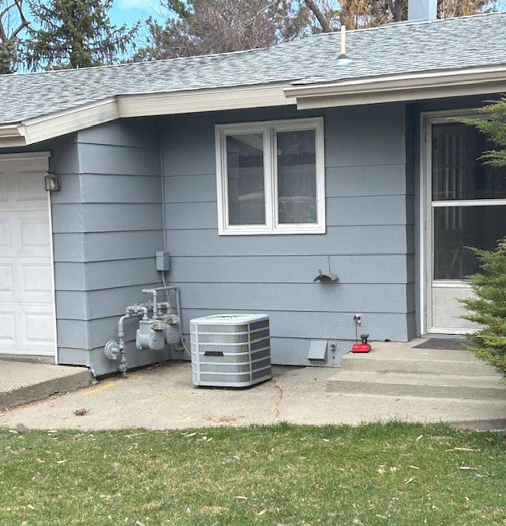 Apartment for rent at 1331 Clark Ave, Billings, MT 59101