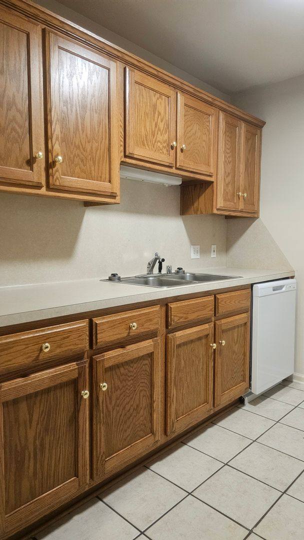 Apartment for rent at 5555 Springvale Rd, North Little Rock, AR 72116