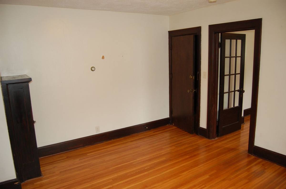 Apartment for rent at 1345 B St, Lincoln, NE 68502