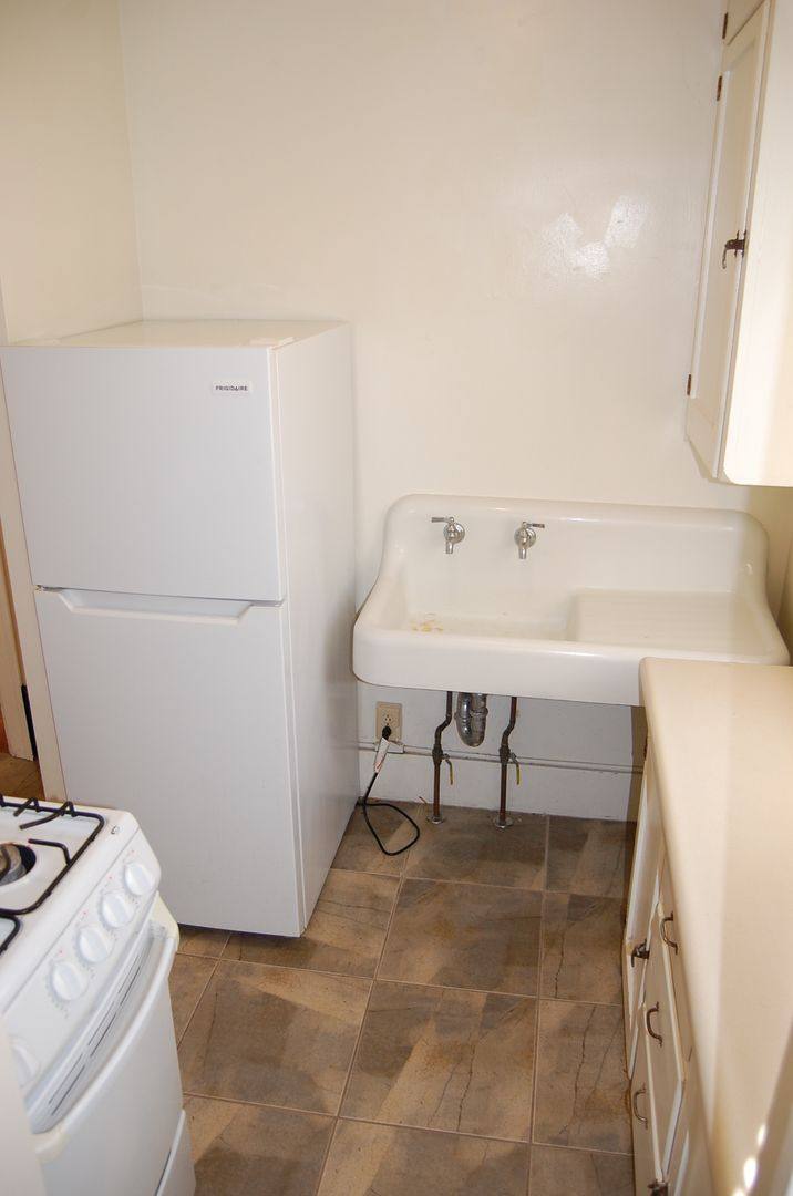 Apartment for rent at 1345 B St, Lincoln, NE 68502
