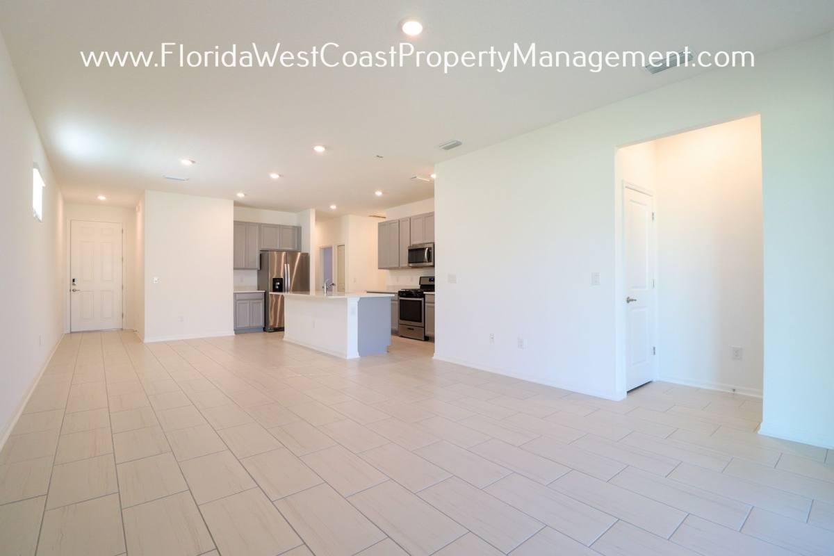 House for rent at 5871 Bungalow Grove Court, Palmetto, FL 34221