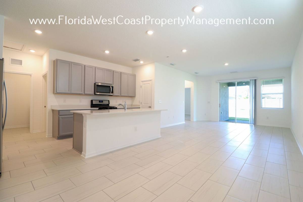 House for rent at 5871 Bungalow Grove Court, Palmetto, FL 34221