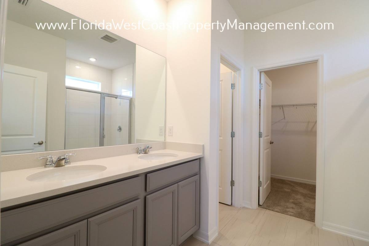 House for rent at 5871 Bungalow Grove Court, Palmetto, FL 34221