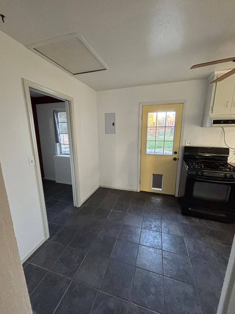 House for rent at 560 Landis Circle, Auburn, CA 95603