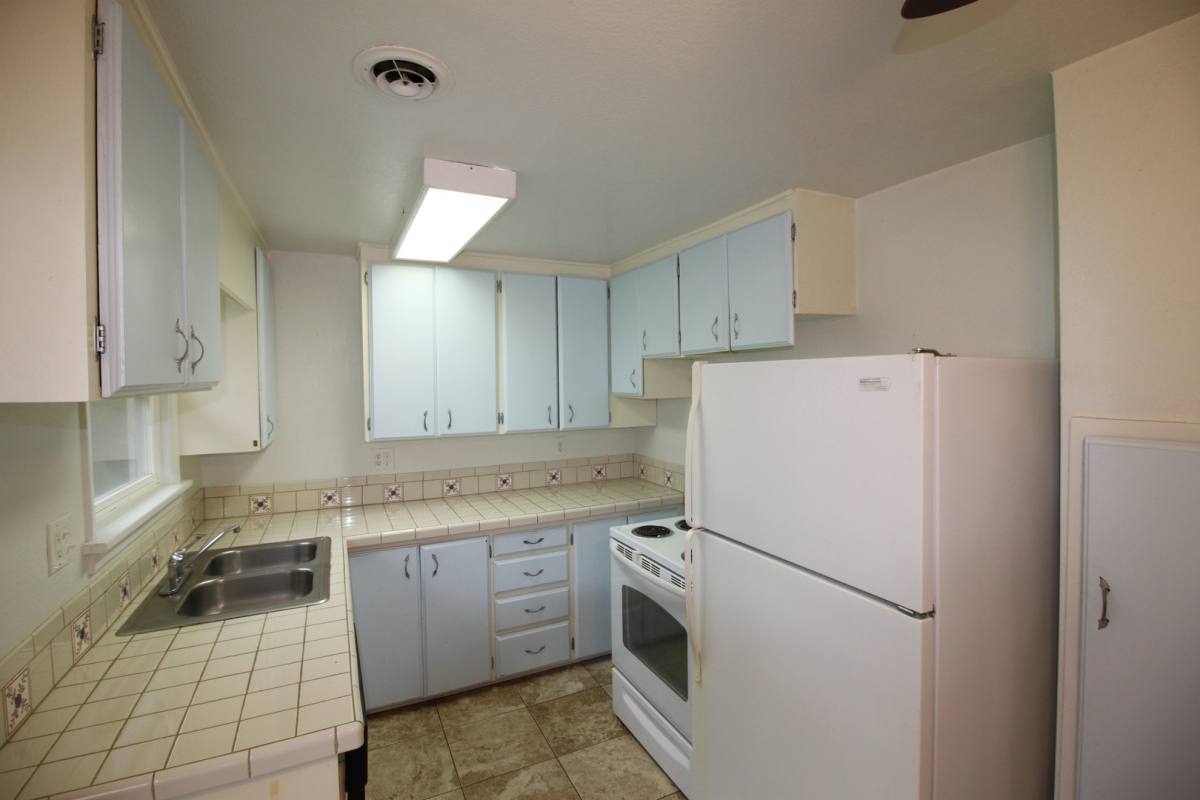 House for rent at 441 NE Regatta Dr, Oak Harbor, WA 98277