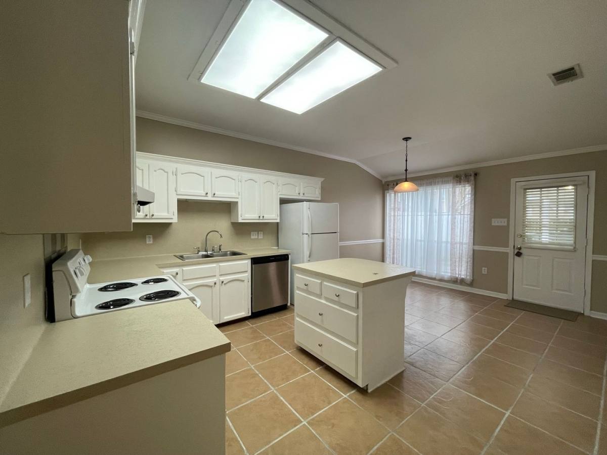 House for rent at 9113 Alder Dr, Baton Rouge, LA 70817